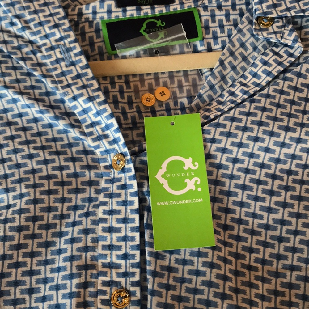 C Woder button down - Picture 2 of 3